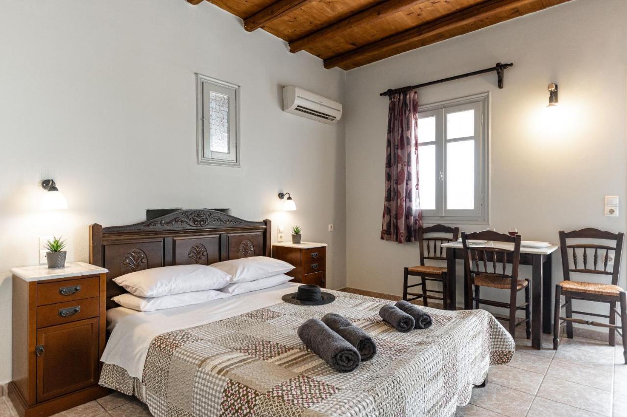 Michalios Luxury Apartments Koufonisia Buitenkant foto
