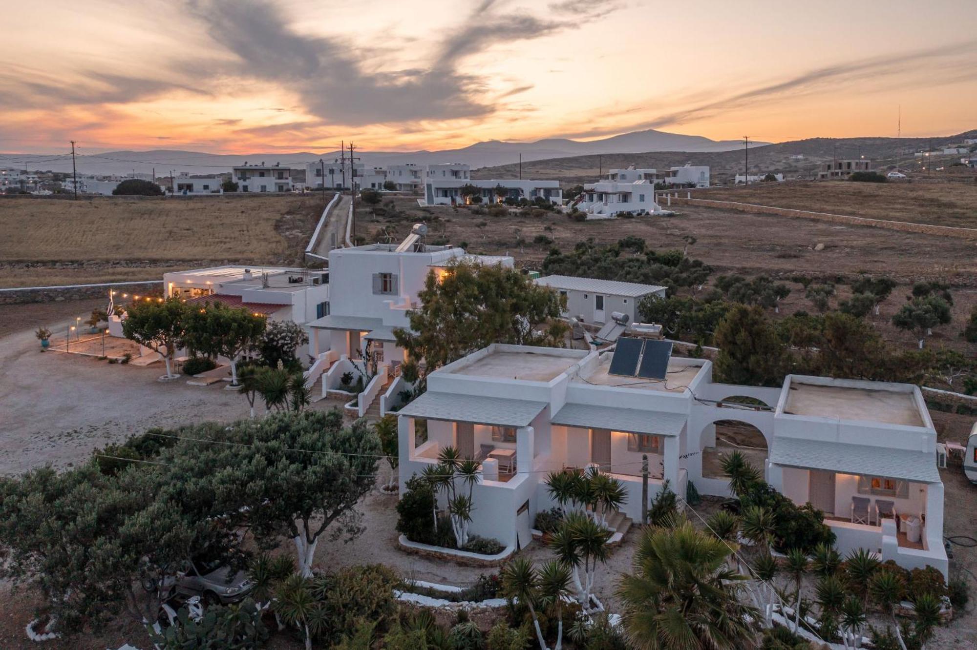Michalios Luxury Apartments Koufonisia Buitenkant foto